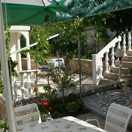 Bilo 4208b Apartman *